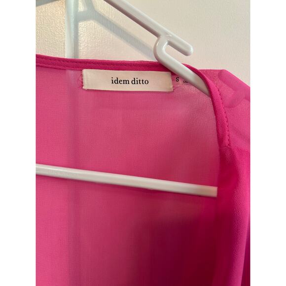 Pink wrap blouse small - Picture 2 of 4